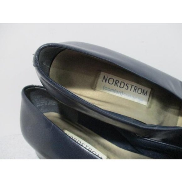 *Nordstrom Navy Blue Vintage Midnight Leather Upper Square Toe Low Pumps - Picture 3 of 9